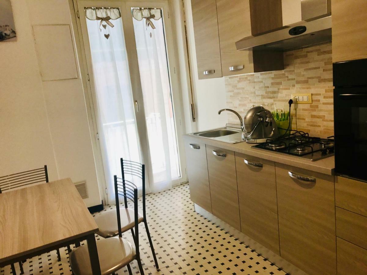La Casa Di Claudia Apartamento Génova Exterior foto